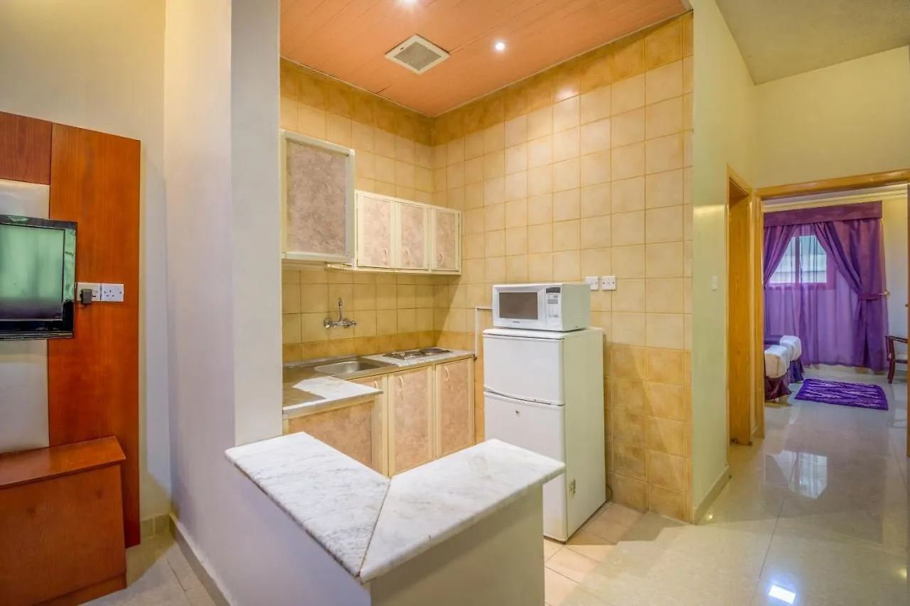 Al Muhaidb Tahliya Riyadh 4*,