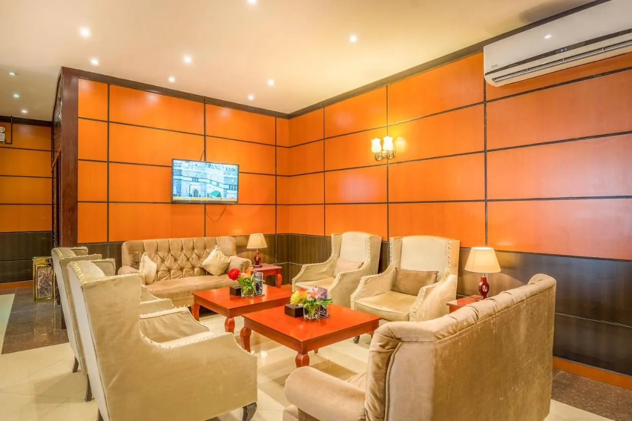 Al Muhaidb Tahliya Riyadh 4*,