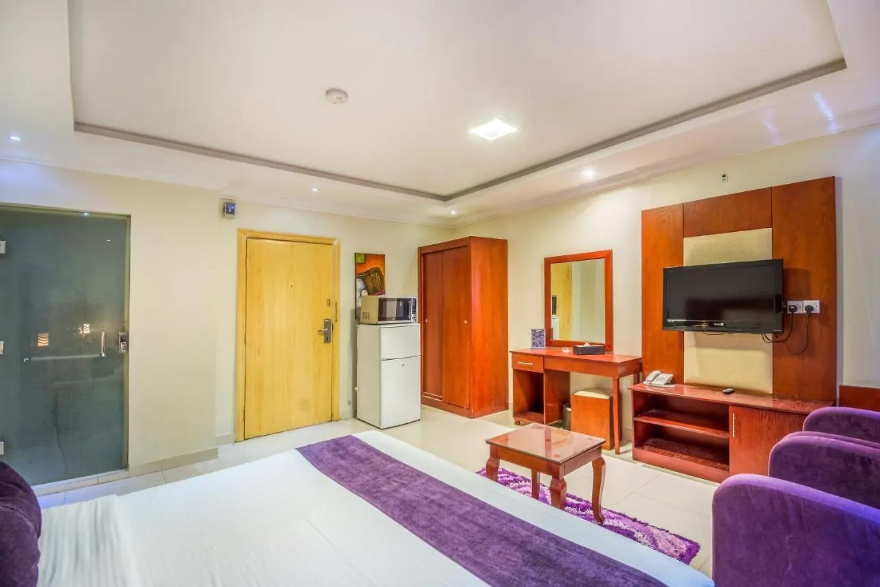 Aparthotel Al Muhaidb Tahliya Riyadh