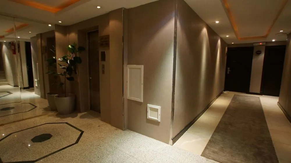 **** Aparthotel Al Muhaidb Tahliya Riyadh Saudi Arabia